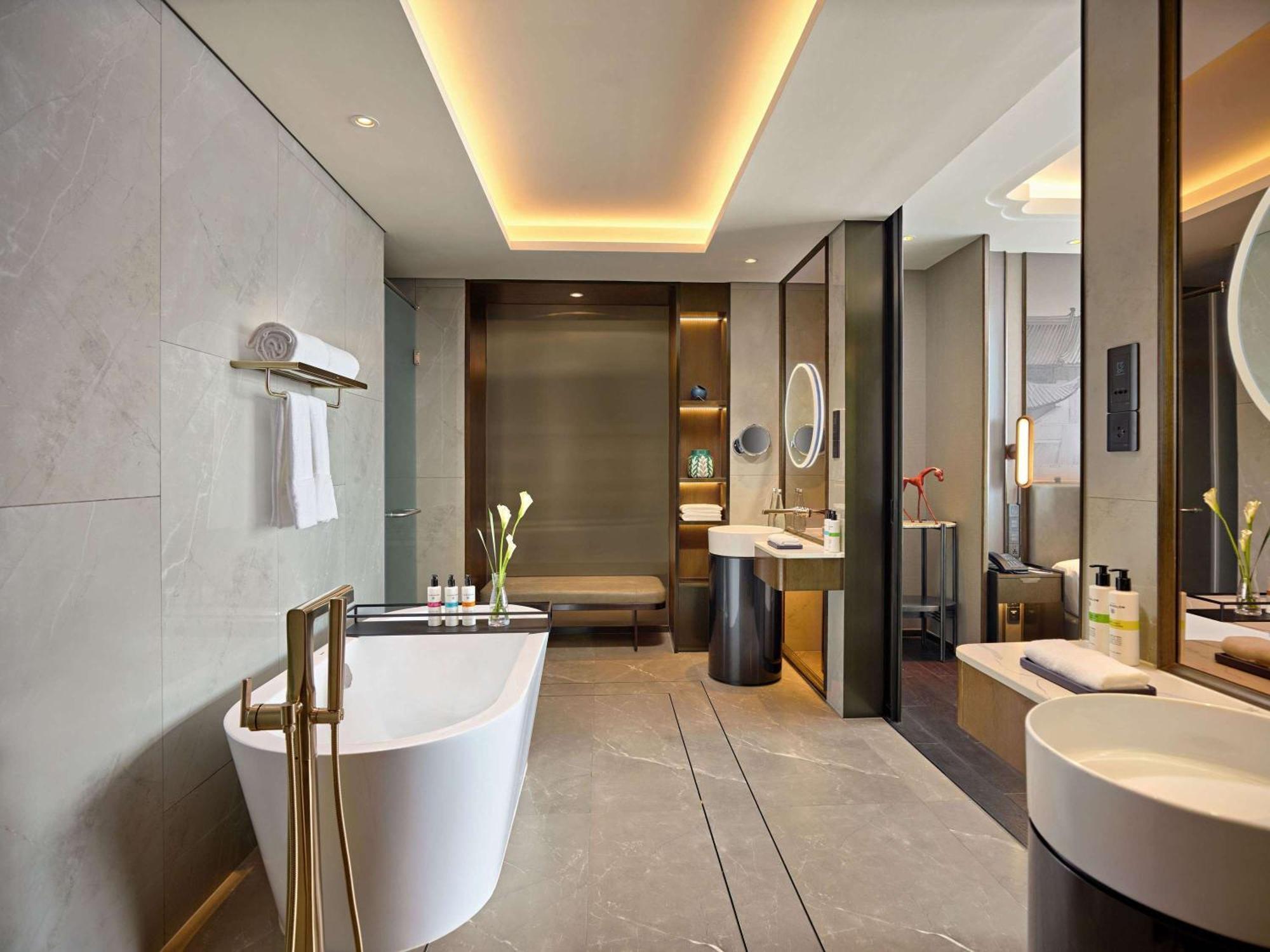 Pullman Hai Phong Grand Hotel Kültér fotó