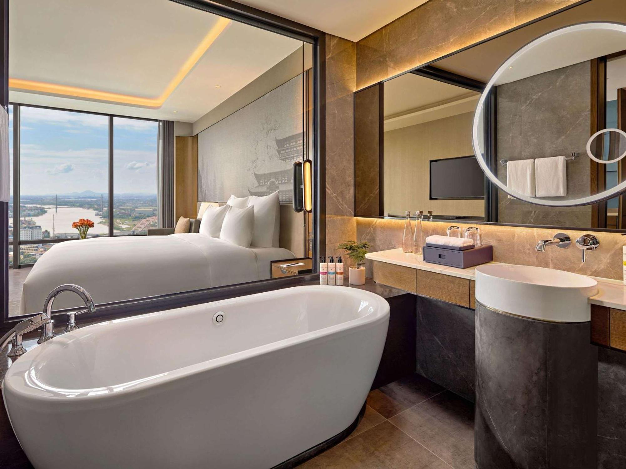 Pullman Hai Phong Grand Hotel Kültér fotó